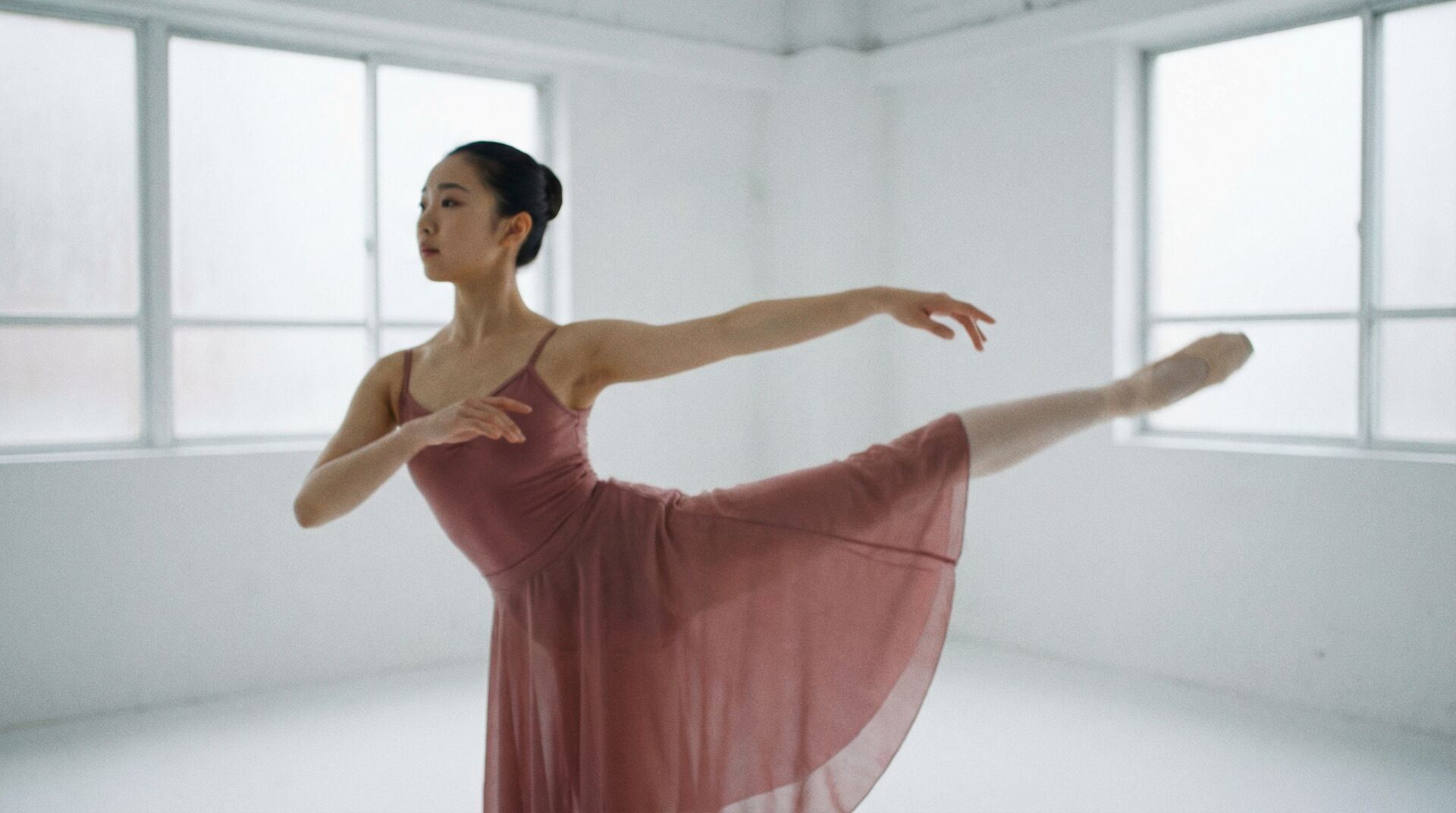 免费观看调色大片60分钟